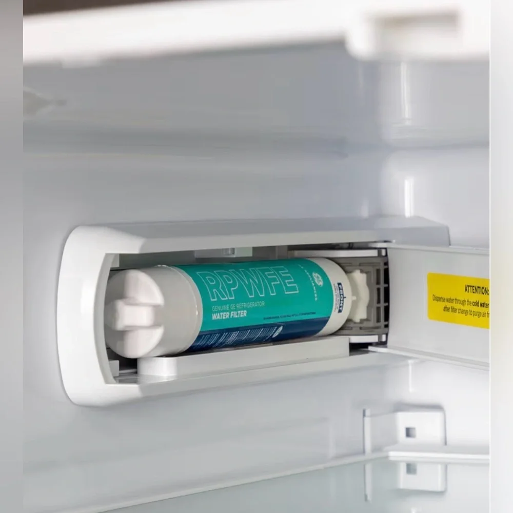 GE RPWFE Refrigerator Water Filter - Picture 8 of 14